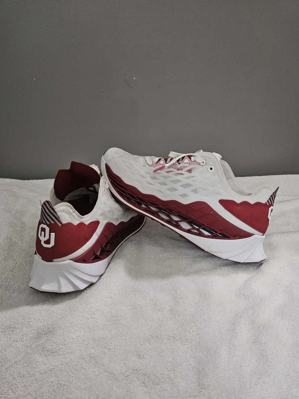 Jordan Zoom Trunner Ultimate 'Oklahoma Sooners' (OU) Player Exclusive sneakers